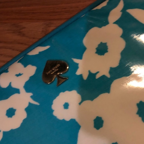 ♠️♠️ kate spade ♠️♠️ iPad case - Picture 2 of 3